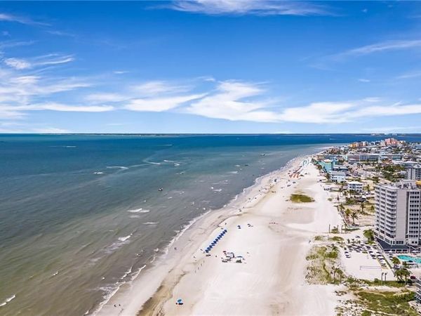 210 Fairweather LN , FORT MYERS BEACH, FL 33931