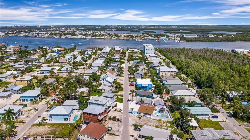 210 Fairweather Ln , Fort Myers Beach, FL 33931 Photo