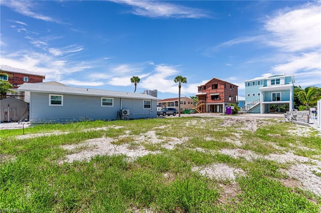 210 Fairweather Ln , Fort Myers Beach, FL 33931 Photo