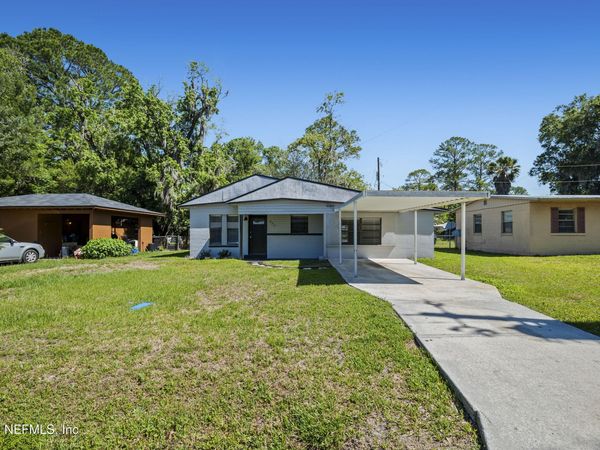 627 FRANCIS Street, Starke, FL 32091