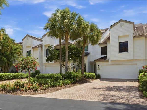 27119 Oakwood Lake DR , BONITA SPRINGS, FL 34134