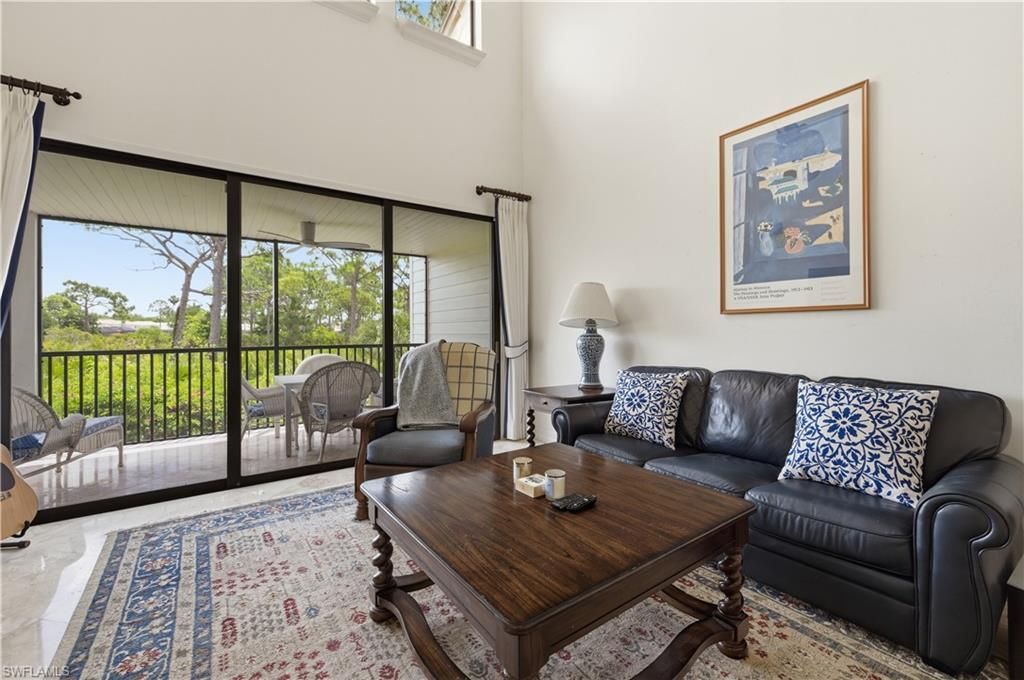 27119 Oakwood Lake Dr , Bonita Springs, FL 34134 Photo