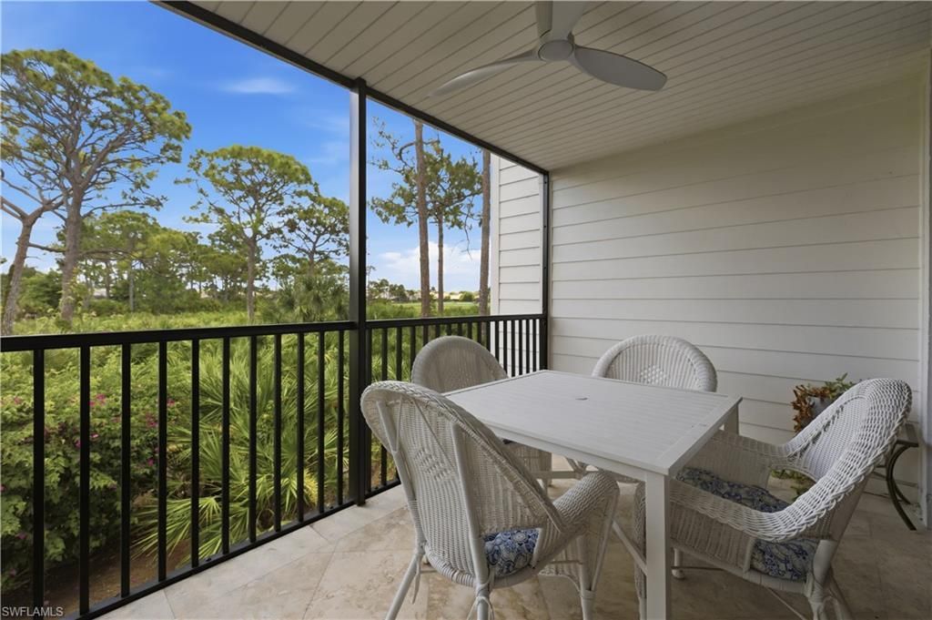 27119 Oakwood Lake Dr , Bonita Springs, FL 34134 Photo