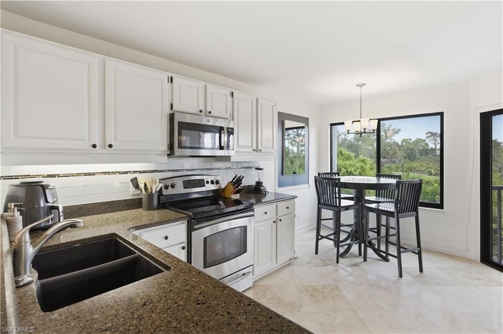 27119 Oakwood Lake Dr , Bonita Springs, FL 34134 Photo