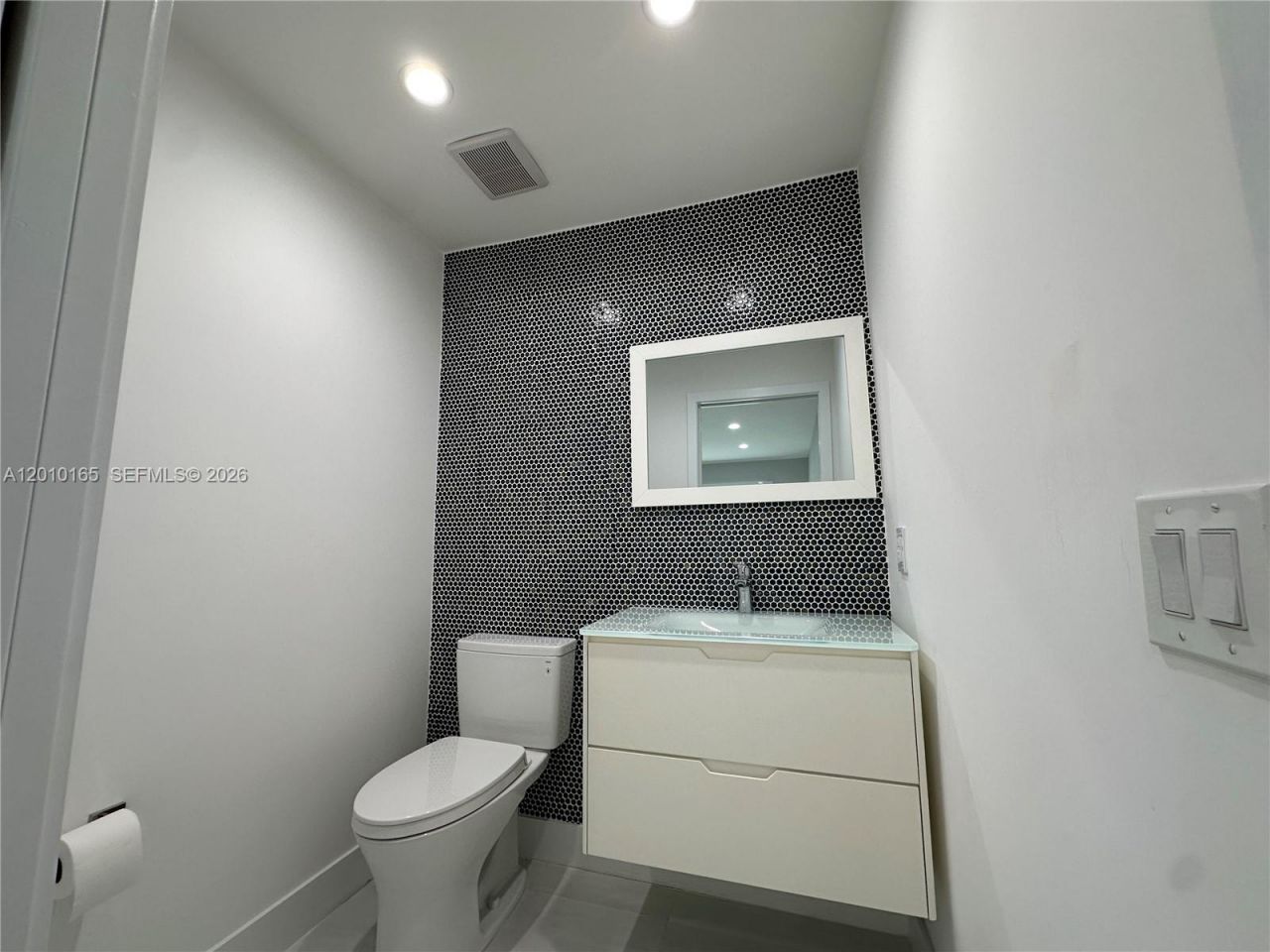 9275 SW 67th St, Miami, FL 33173 Photo