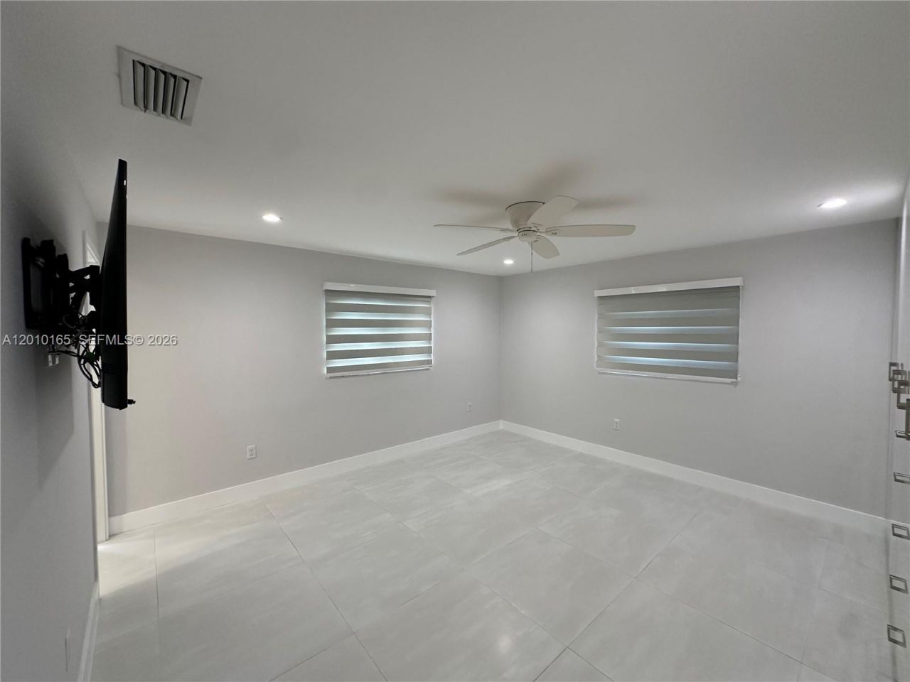 9275 SW 67th St, Miami, FL 33173 Photo
