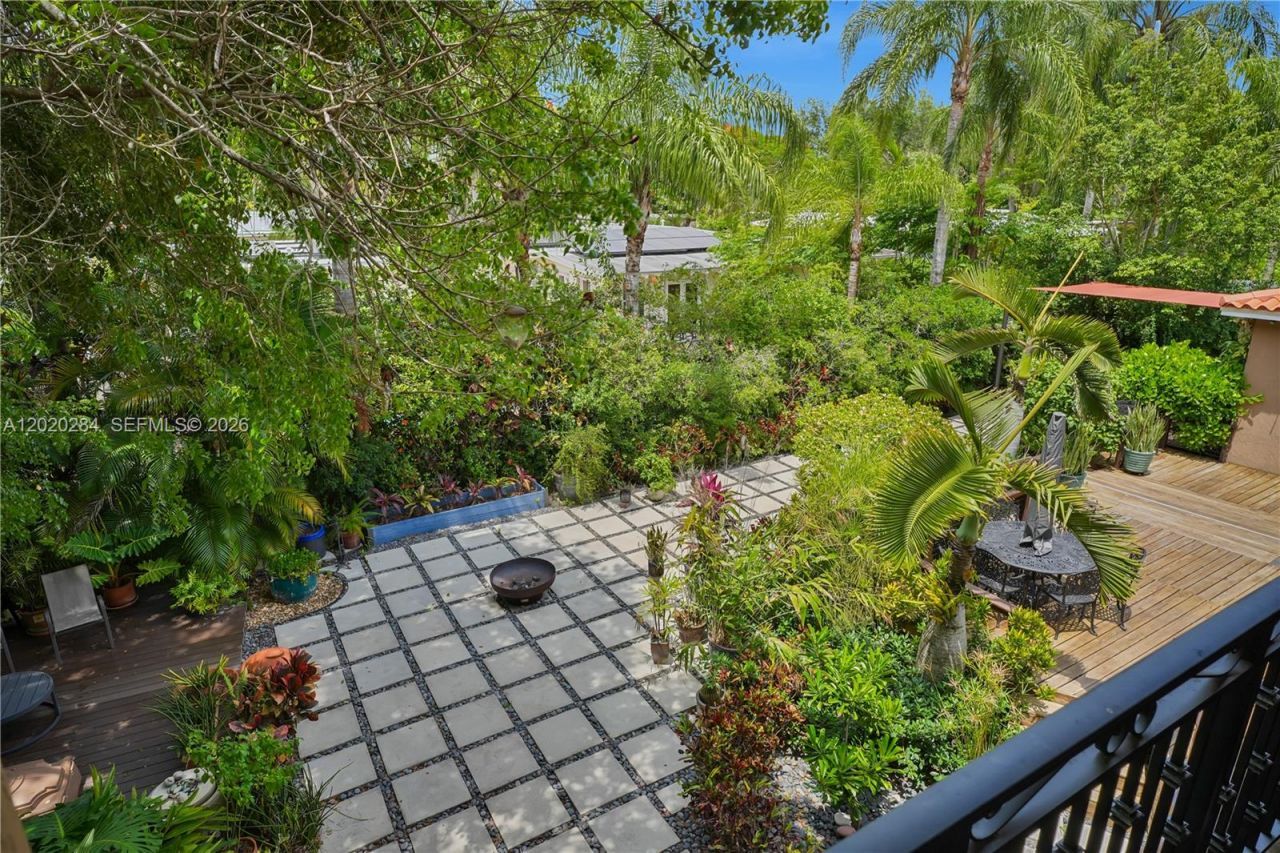 6291 SW 50th St , Miami, FL 33155 Photo