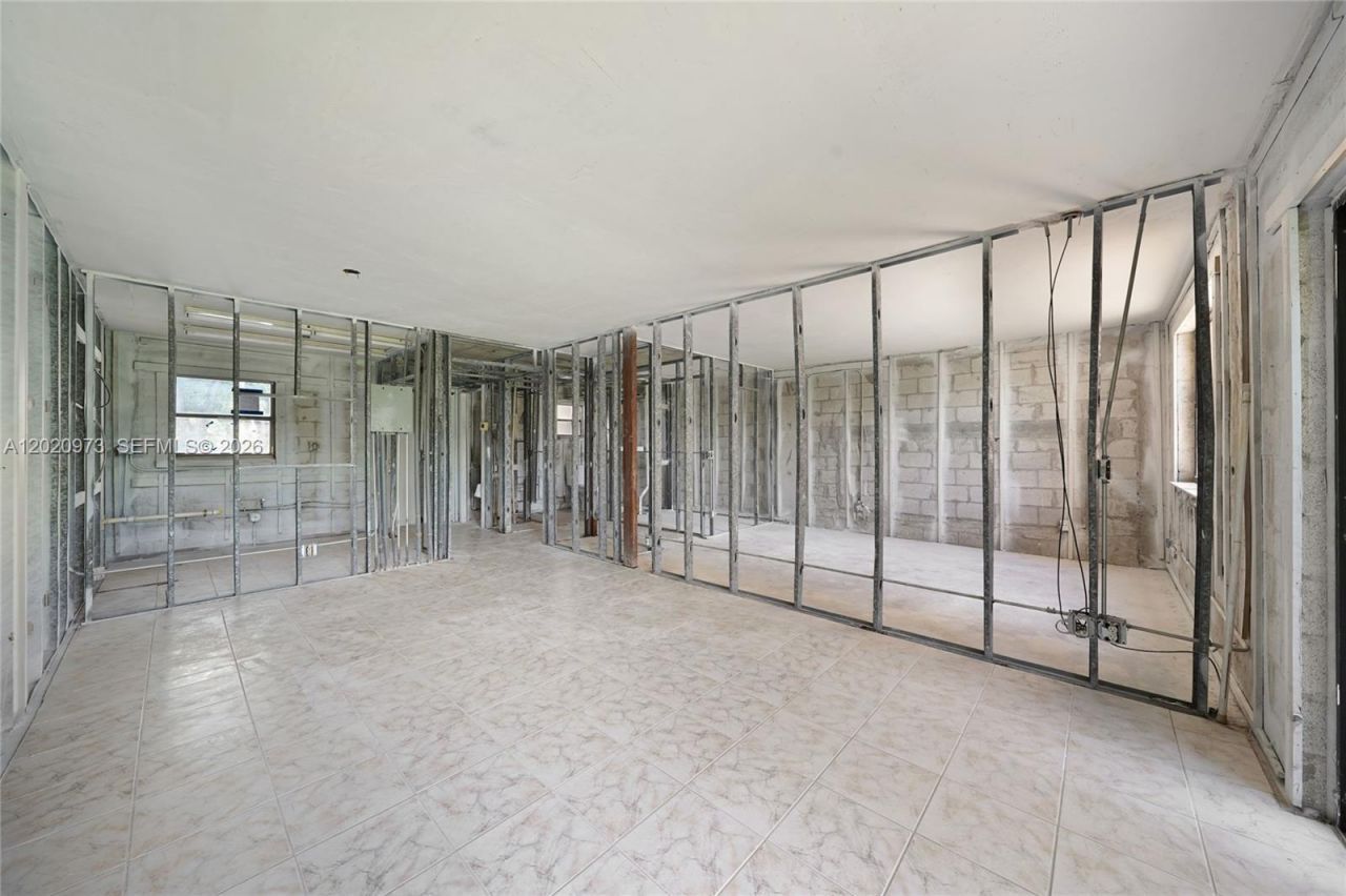 10466 Sunrise Lakes Blvd , Unit 107, Sunrise, FL 33322 Photo