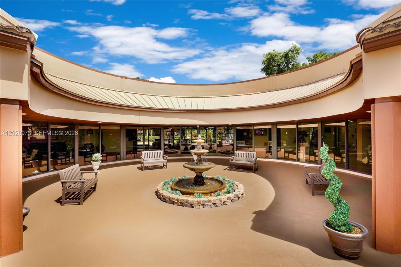 10466 Sunrise Lakes Blvd , Unit 107, Sunrise, FL 33322 Photo
