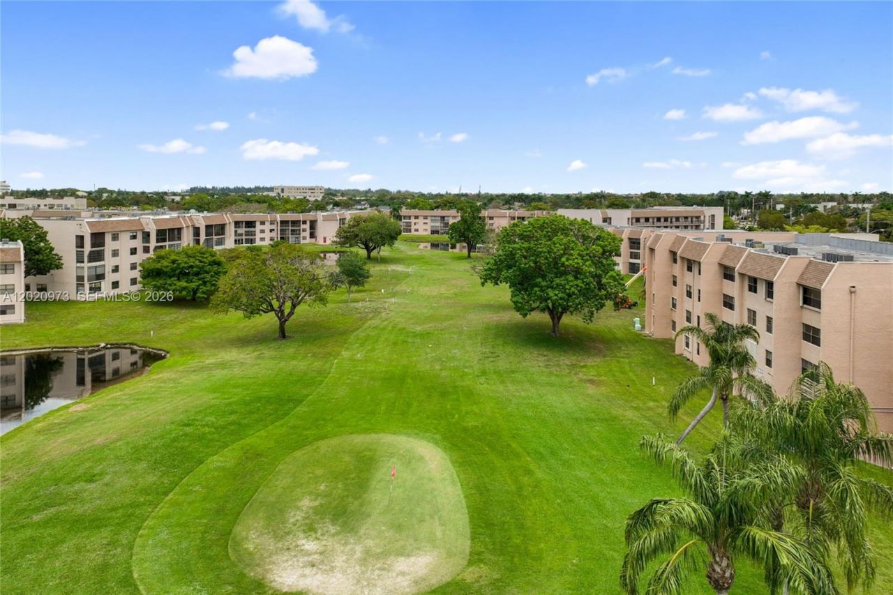 10466 Sunrise Lakes Blvd , Unit 107, Sunrise, FL 33322 Photo