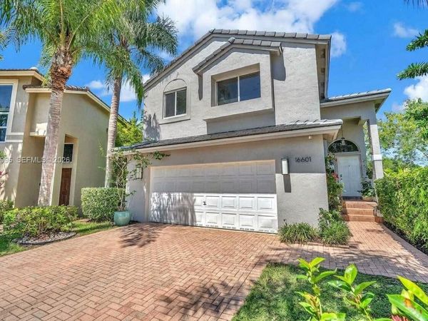 16601 Sapphire Mnr , Weston, FL 33331