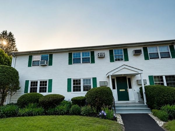 6 Wysocki Drive, Unit 20, Dudley, MA 01571