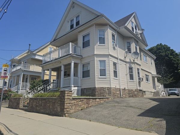 51 Elm Street, Unit 2, Somerville, MA 02143
