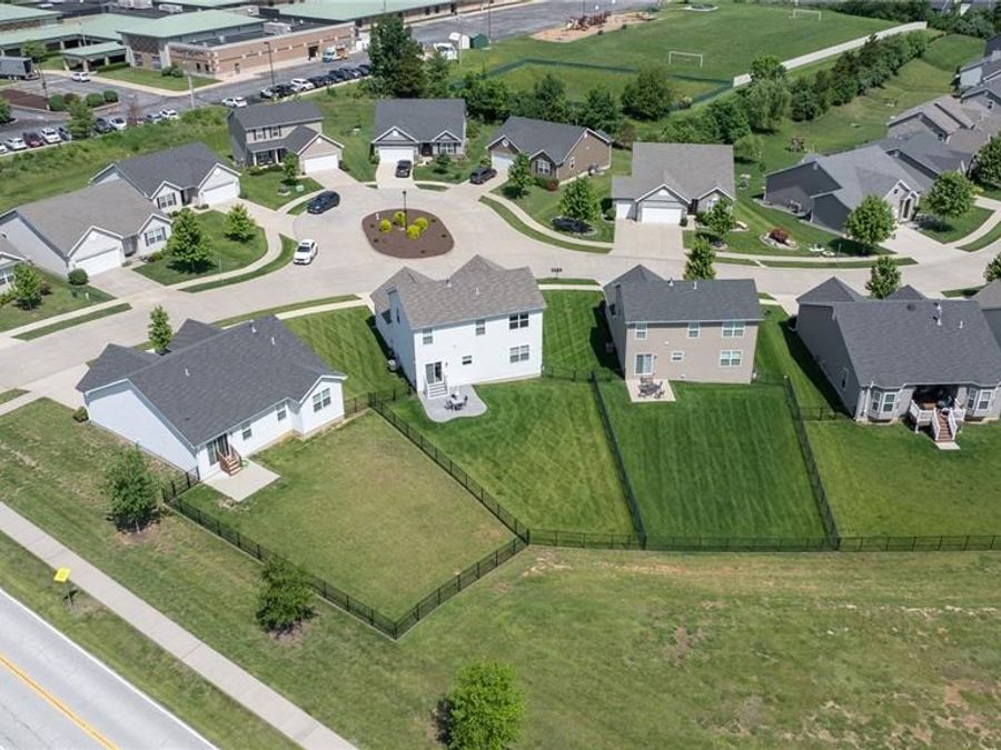 Property Image 37