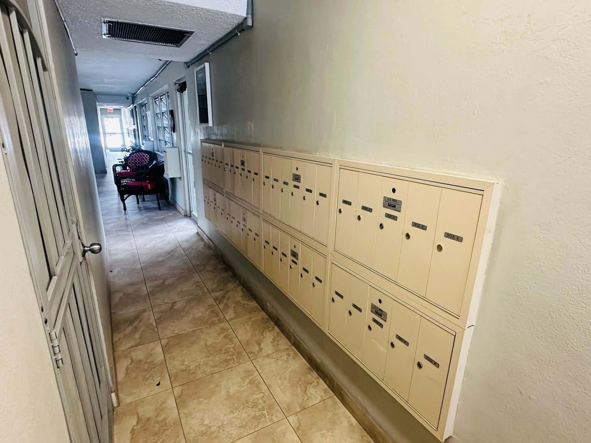 330 SE 2nd Street, Unit 404g, Hallandale Beach, FL 33009 Photo
