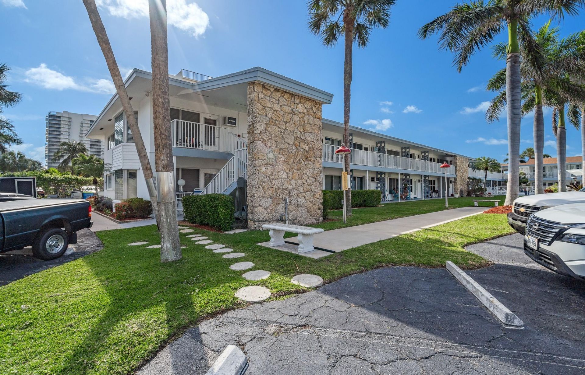 1110 N Riverside Drive, Unit 20, Pompano Beach, FL 33062 Photo