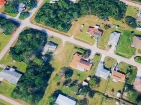 Xxxx Barcelona Avenue, Fort Pierce, FL 34946
