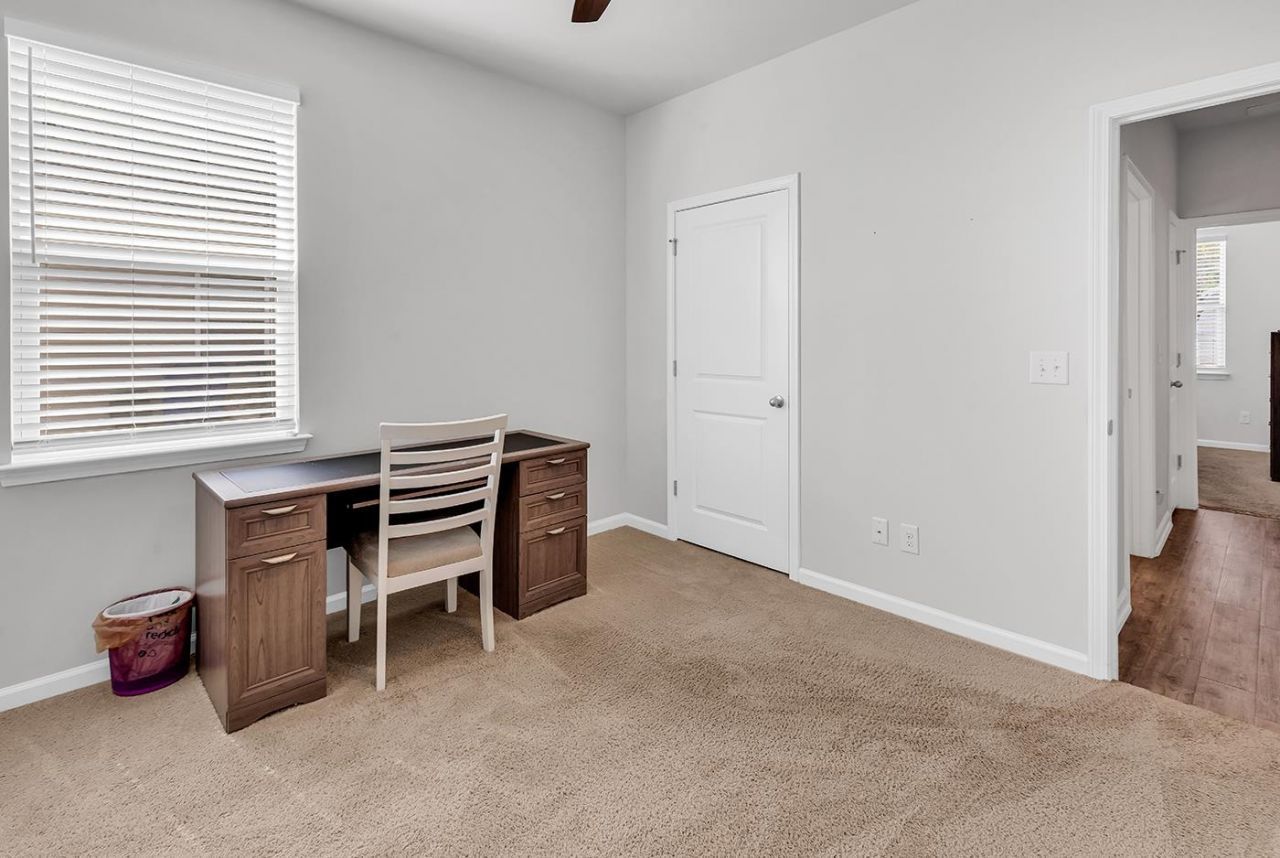 409 Accord St. Photo 9