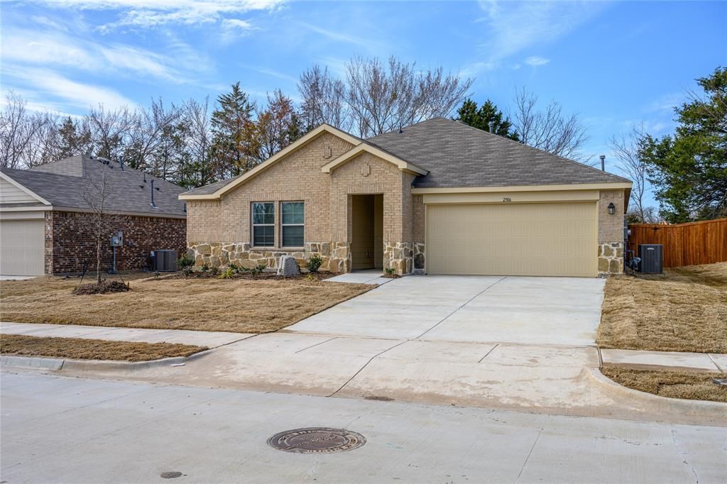 2306 San Jacinto Way, Sherman, TX 75090 Main Photo