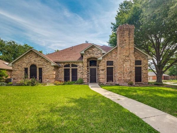 2429 E Windsor Drive, Denton, TX 76209
