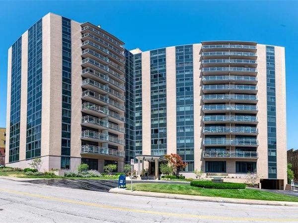 4545 Wornall Road, Unit 400, Kansas City, MO 64111