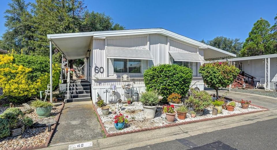 60 Calle Margarita Dr, Elk Grove, CA 95624 Photo