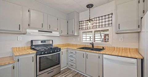 60 Calle Margarita Dr, Elk Grove, CA 95624 Photo