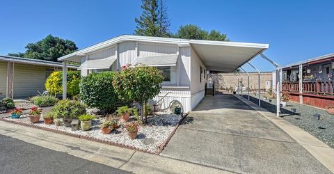 60 Calle Margarita Dr, Elk Grove, CA 95624 Photo
