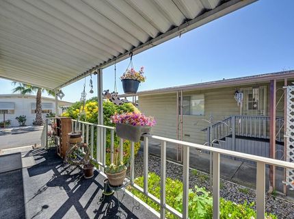 60 Calle Margarita Dr, Elk Grove, CA 95624 Photo