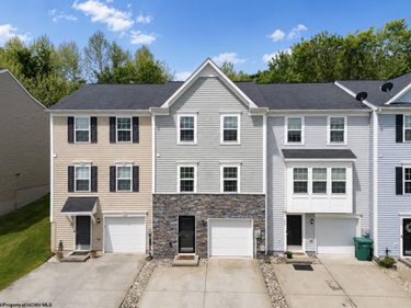 205 Queensbury Court, Fairmont, WV 26554