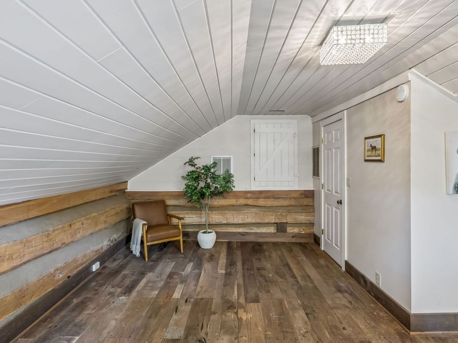 Property Image 64