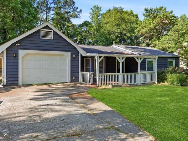 2611 Ramblewood Court, Acworth, GA 30102