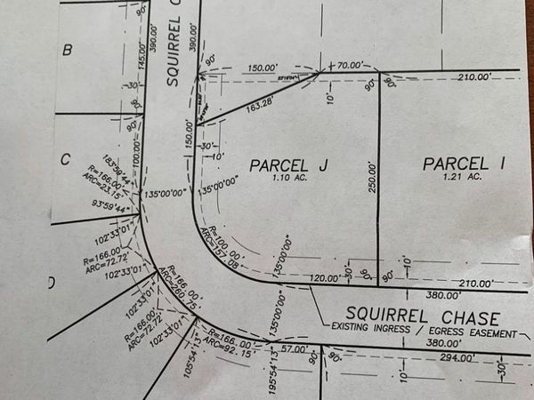 686 Squirrel Chase , Dixon, IL 61021