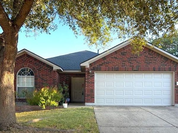 1109 Glendalough DR, Pflugerville, TX 78660