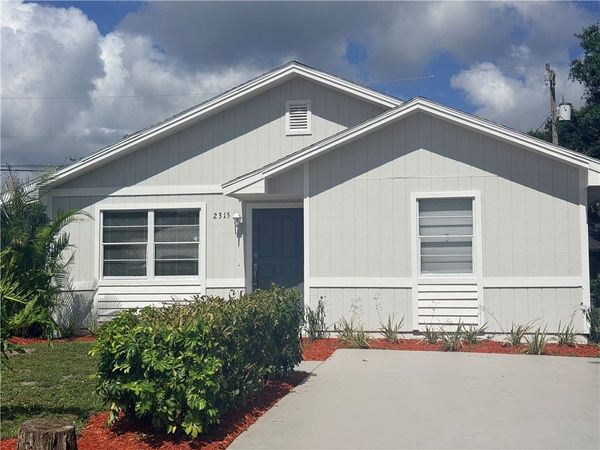 2315 86th Drive, Vero Beach, FL 32966
