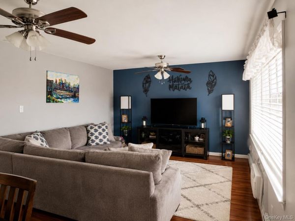 174 Farber , Unit 174, West Babylon, NY 11704