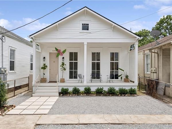 5108 LAUREL Street, New Orleans, LA 70115