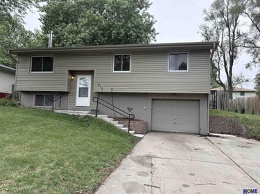 212 7th Street , Ceresco, NE 68017