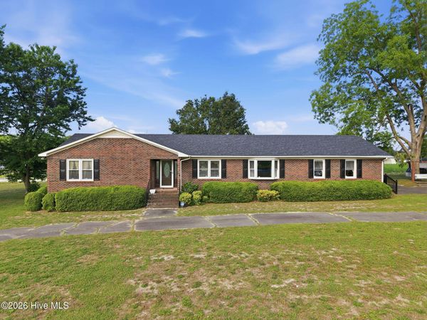 132 Jesse T Bryan Road , Kinston, NC 28504