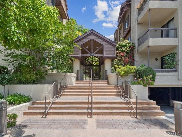 236 N Louise Street, Unit 104, Glendale, CA 91206