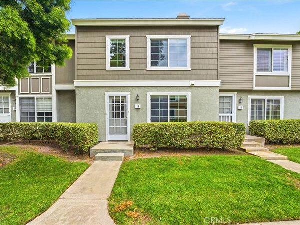 18 Fox Hollow, Irvine, CA 92614