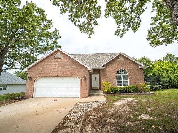 113 Ridgeview Drive, St Robert, MO 65584