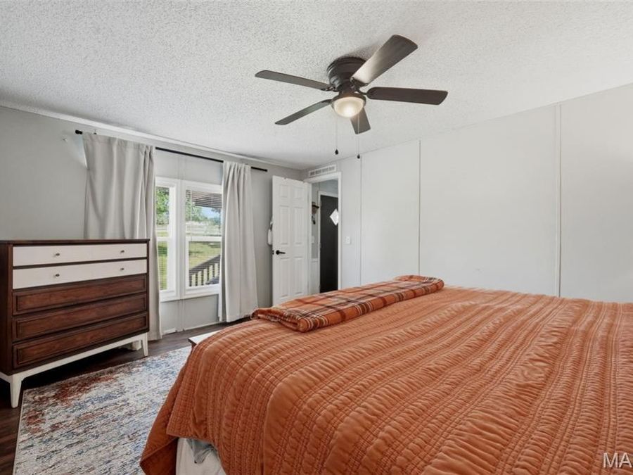 Property Image 80