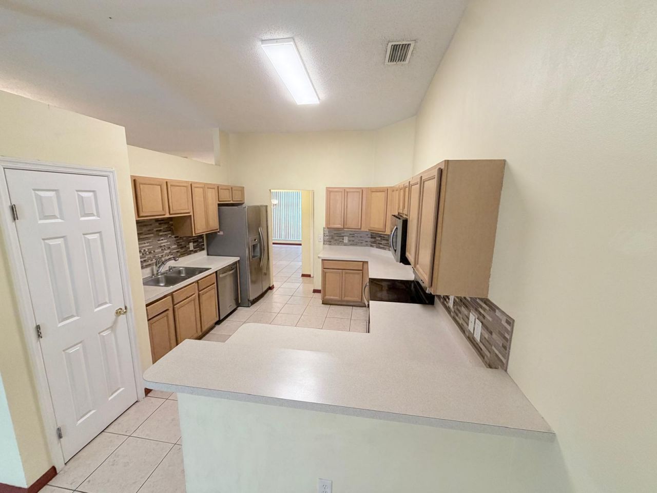 1613 SW Whipple Avenue, Port Saint Lucie, FL 34953 Photo
