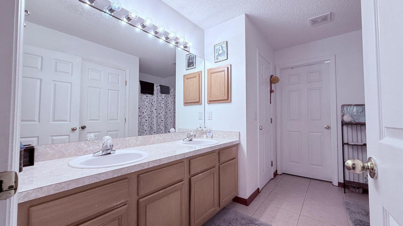 1613 SW Whipple Avenue, Port Saint Lucie, FL 34953 Photo