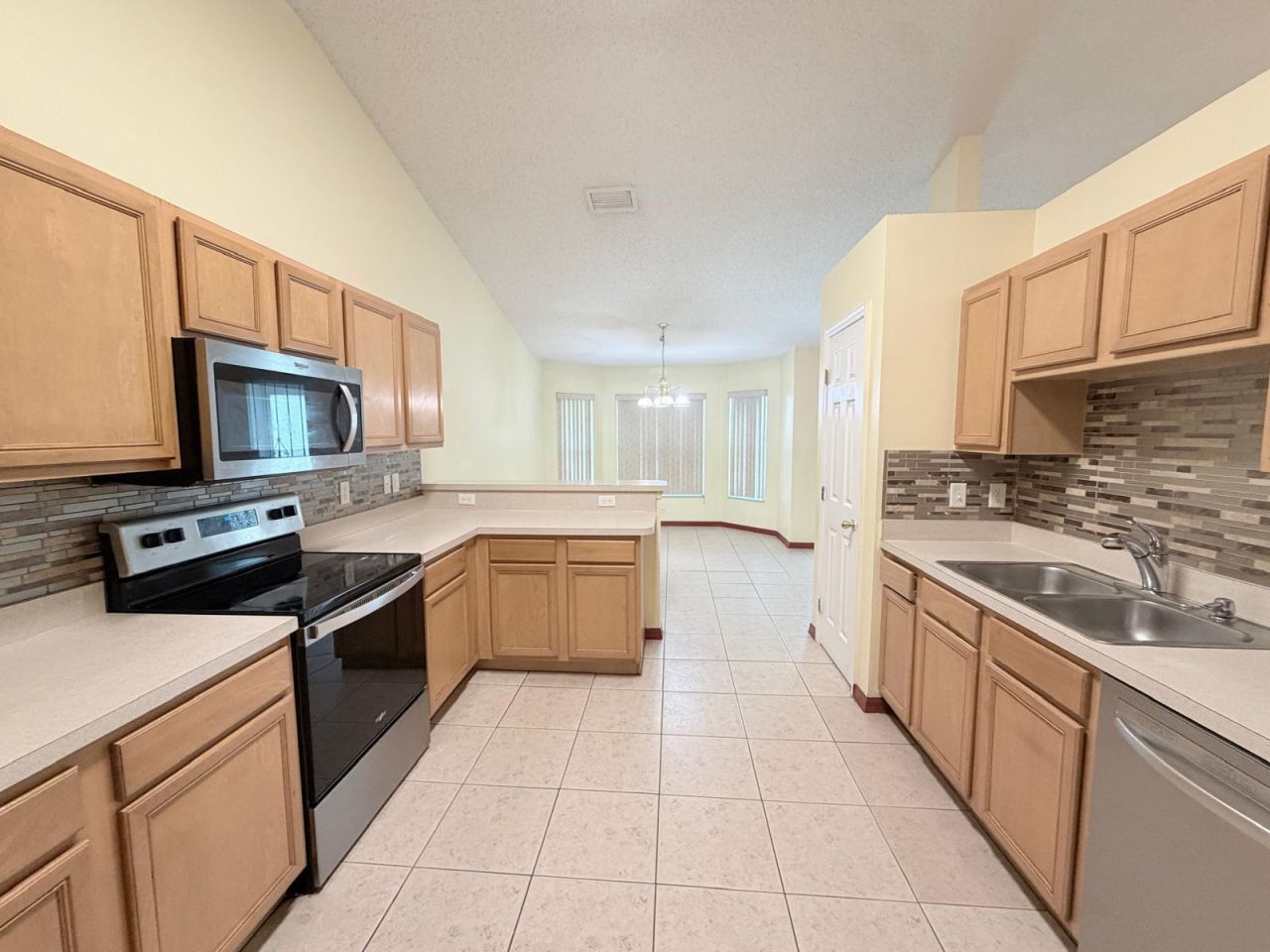 1613 SW Whipple Avenue, Port Saint Lucie, FL 34953 Photo