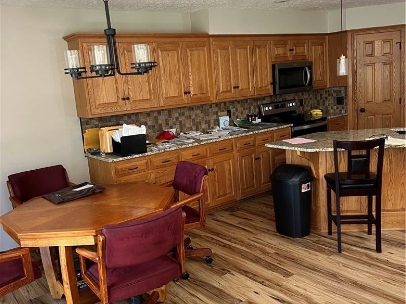 611 Pond View Circle NW, Strasburg, OH 44680 Photo 4