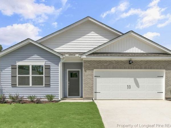 676 Wilder Bloom Path , Aberdeen, NC 28315