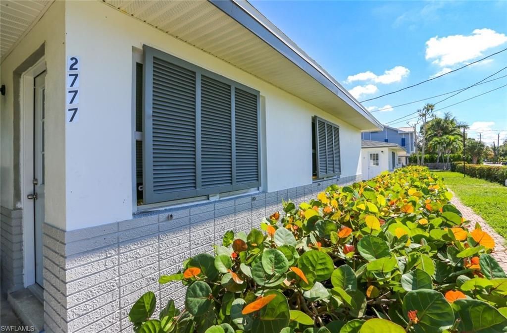 2777 Shoreview Dr, Unit 2, Naples, FL 34112 Photo