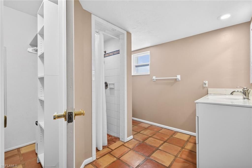 12279 Matlacha Blvd , Matlacha Isles, FL 33991 Photo